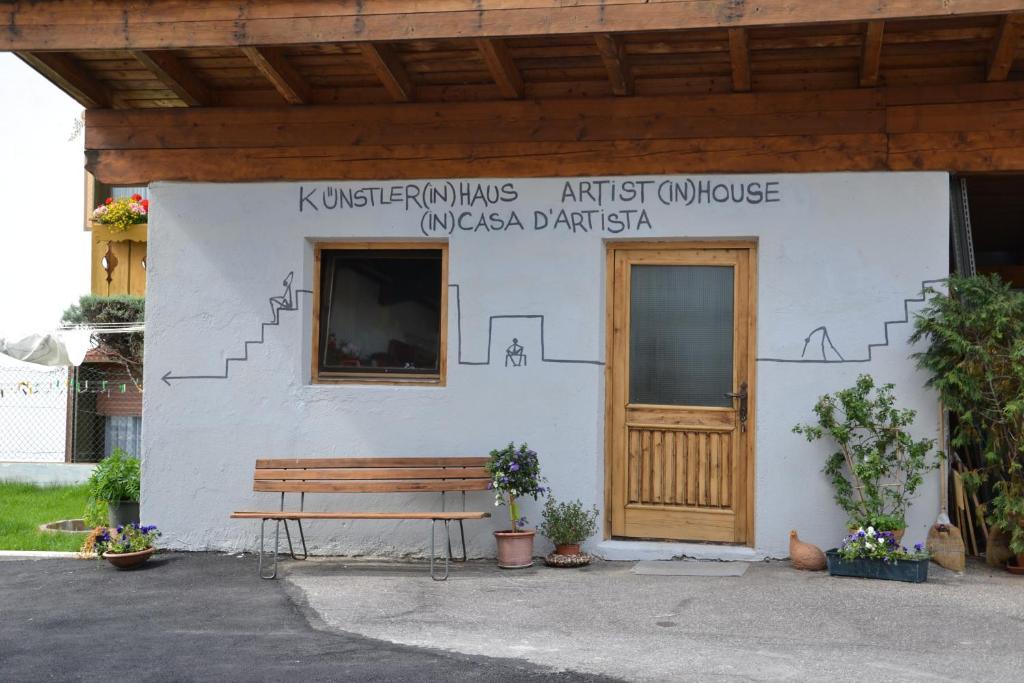 Pension Apartments Klotznerhof Schenna Dış mekan fotoğraf